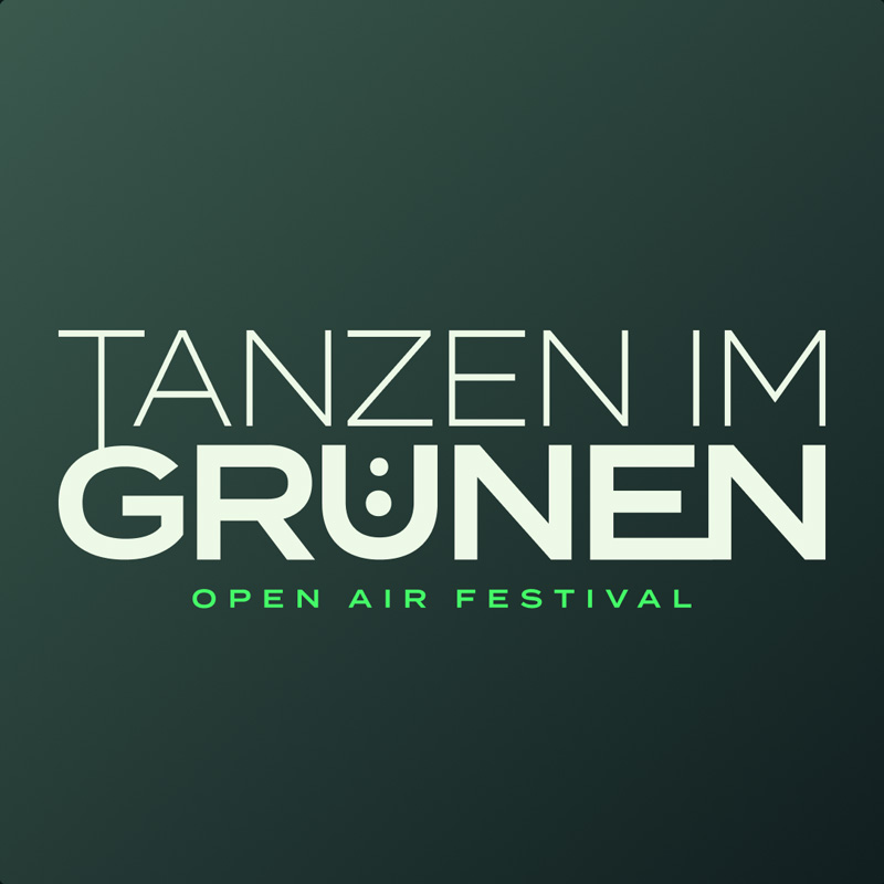 Tanzen im Grünen